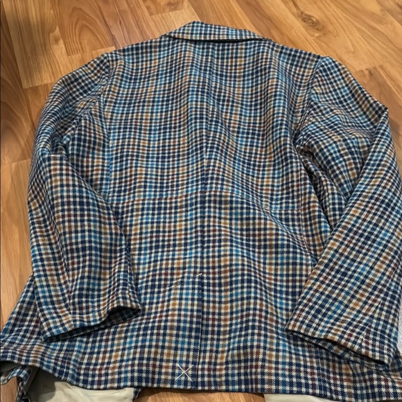 Plaid Women's Blazer - Picture 6 of 6
